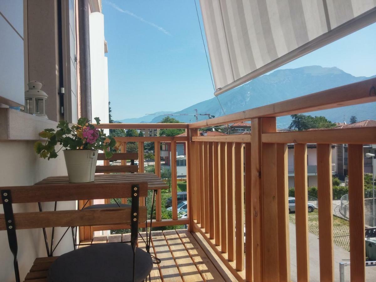 Apartamento Antica Casa Alboletta Riva del Garda Exterior foto